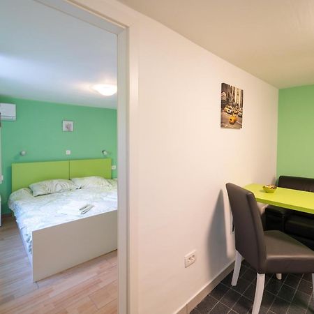 Apartment Fly Σπλιτ Εξωτερικό φωτογραφία